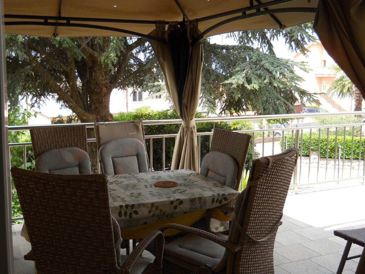 Villa Diogenes Malinska Extérieur photo